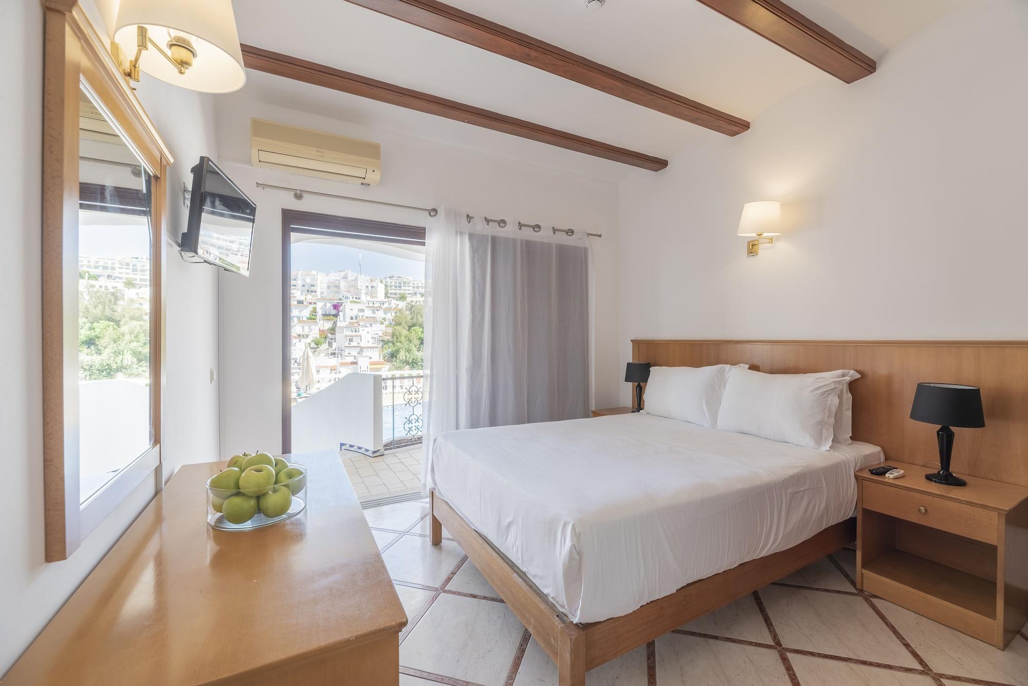 Bertolina Guest House Albufeira Eksteriør billede