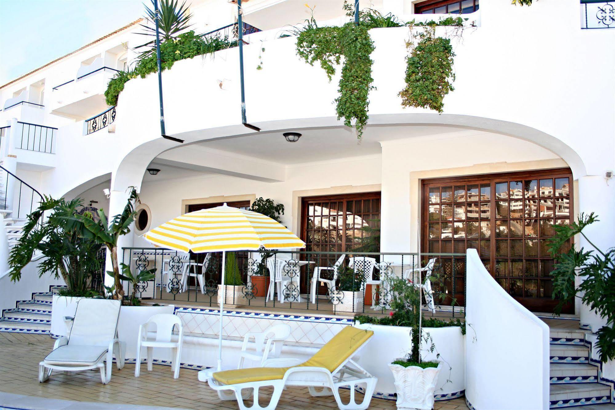 Bertolina Guest House Albufeira Eksteriør billede